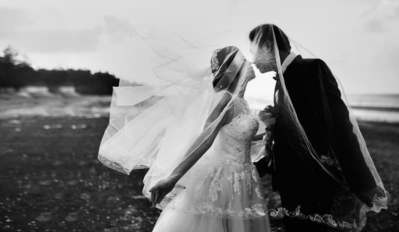 Wedding couple in black and white